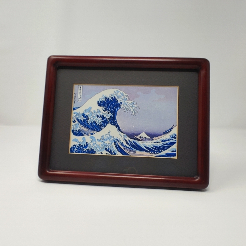 The Great Wave Photo In Frame - Picture 4 of 11